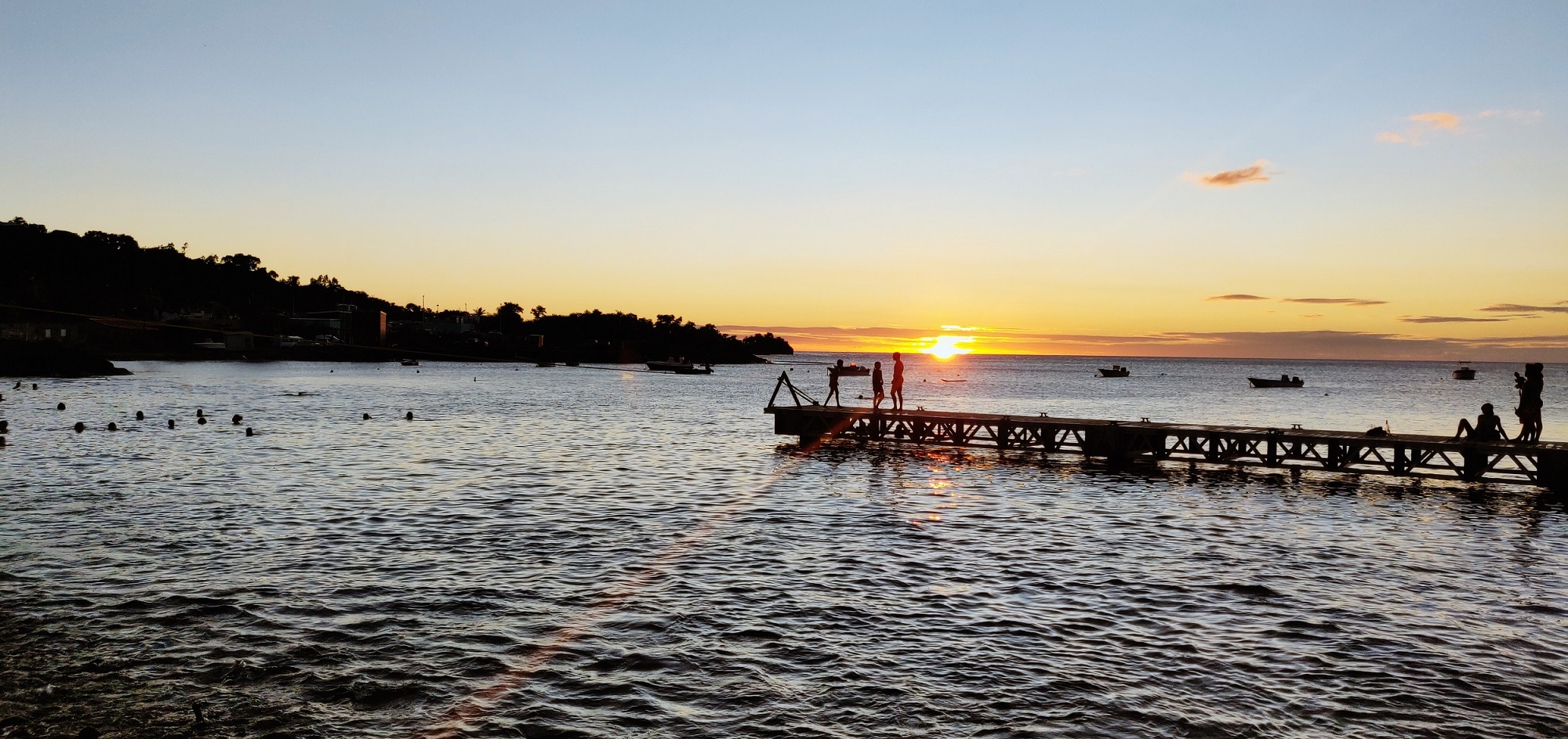 coucher de soleil à bouillante