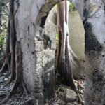 arche de les ruines de la prison de petit canal en guadeloupe